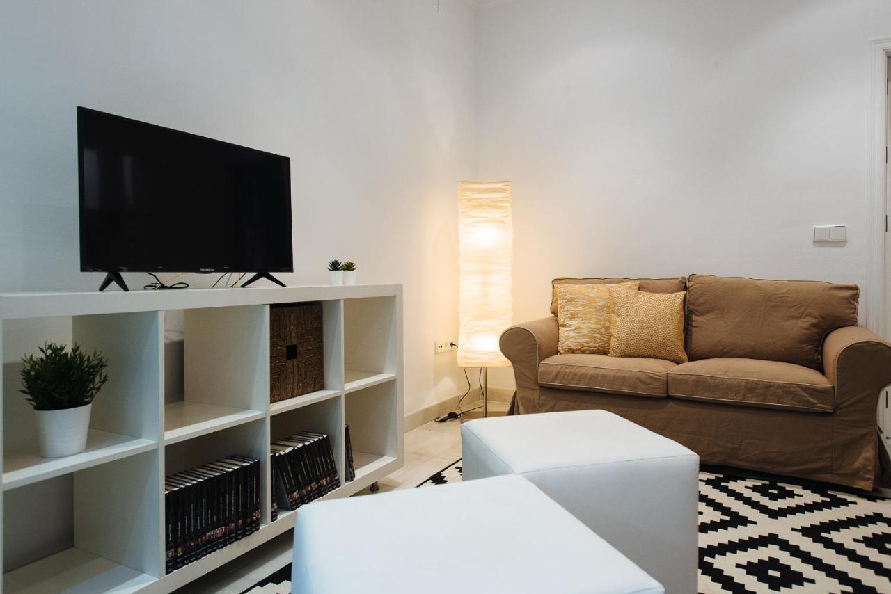 Holi-Rent Lanza Apartment Seville Exterior photo